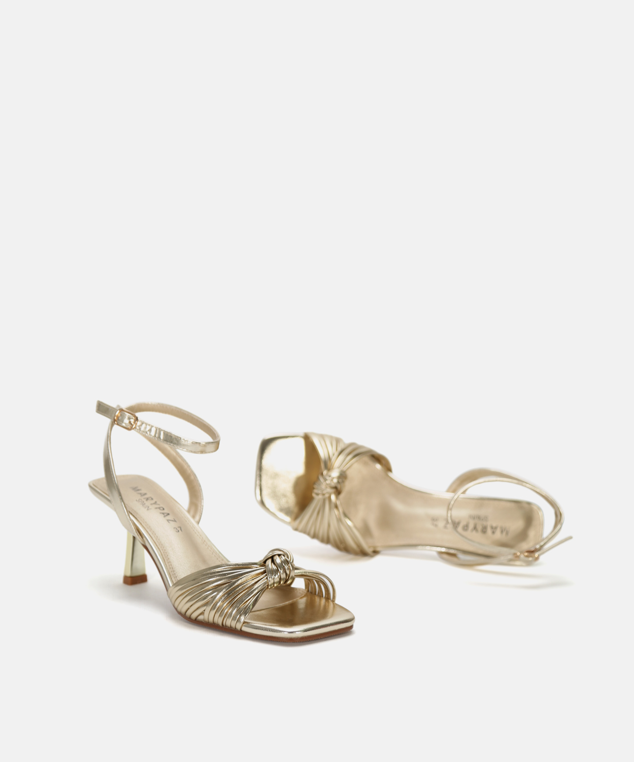 Sandalia tac&oacute;n nudo image number null